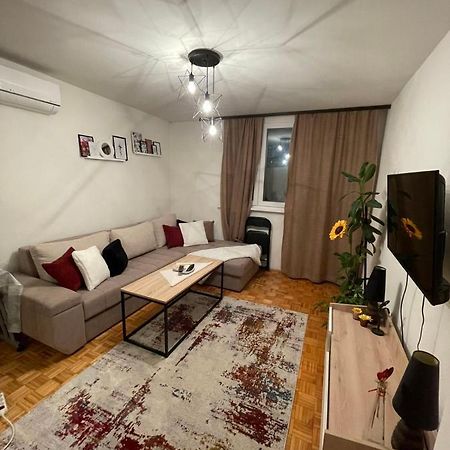 Feel Like Home Sarajevo Eksteriør bilde